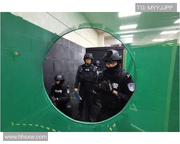 上海篮球队战术解析:从进攻到防守的全面探讨与展望 上海篮球队战术解析:从进攻到防守的全面探讨与展望